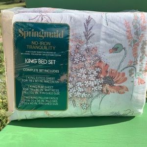 Vintage Springmaid King sheet set NWT in soft pastel ‘Moire Flower’ print